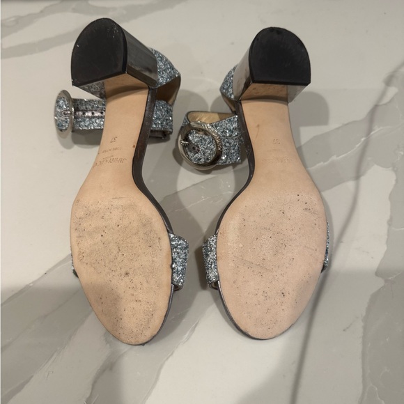Jimmy Choo Silver Sparkle Sandals for Evening Elegance - Picture 4 of 6